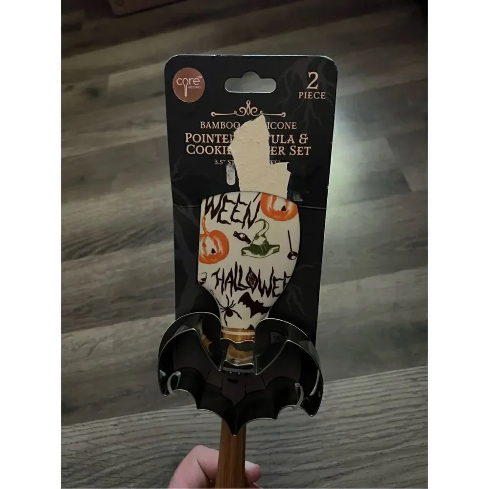 Core Kitchen Bamboo & Silicone Halloween Spatula And Cookie Cutter Set NEW